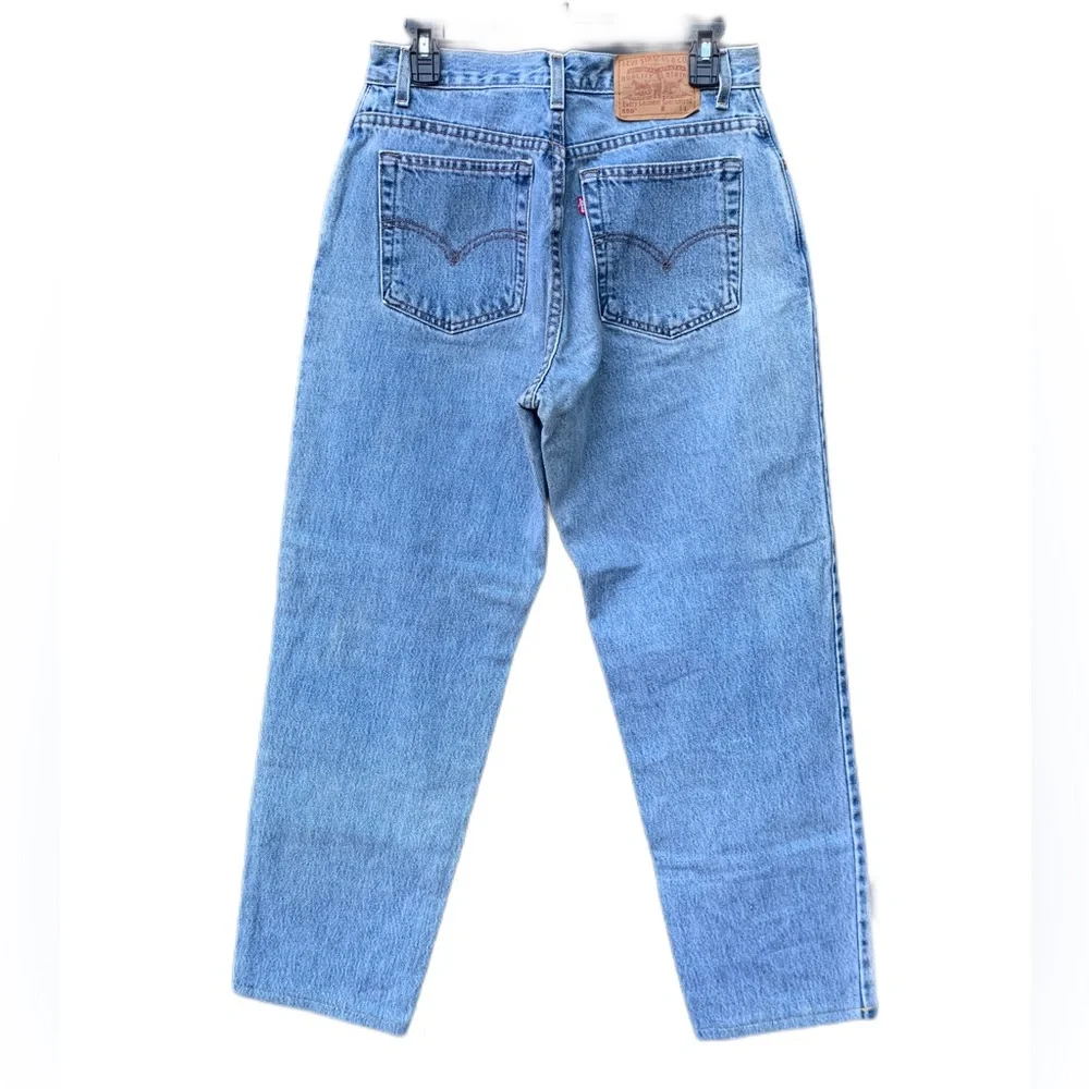 Vintage 2001 Levi’s 550 Relaxed Fit Tapered Leg - Picture 4 of 8